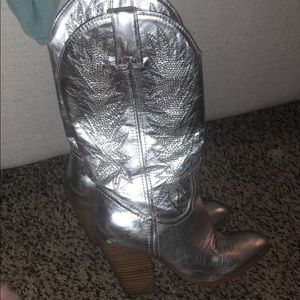 Miranda Lambert boots